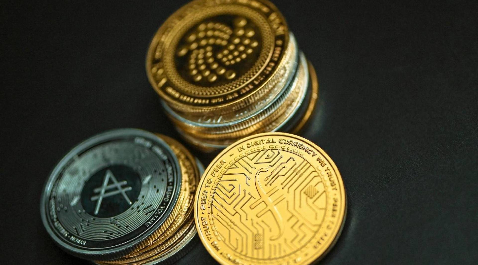 Cryptocurrencies Vanished in 2025