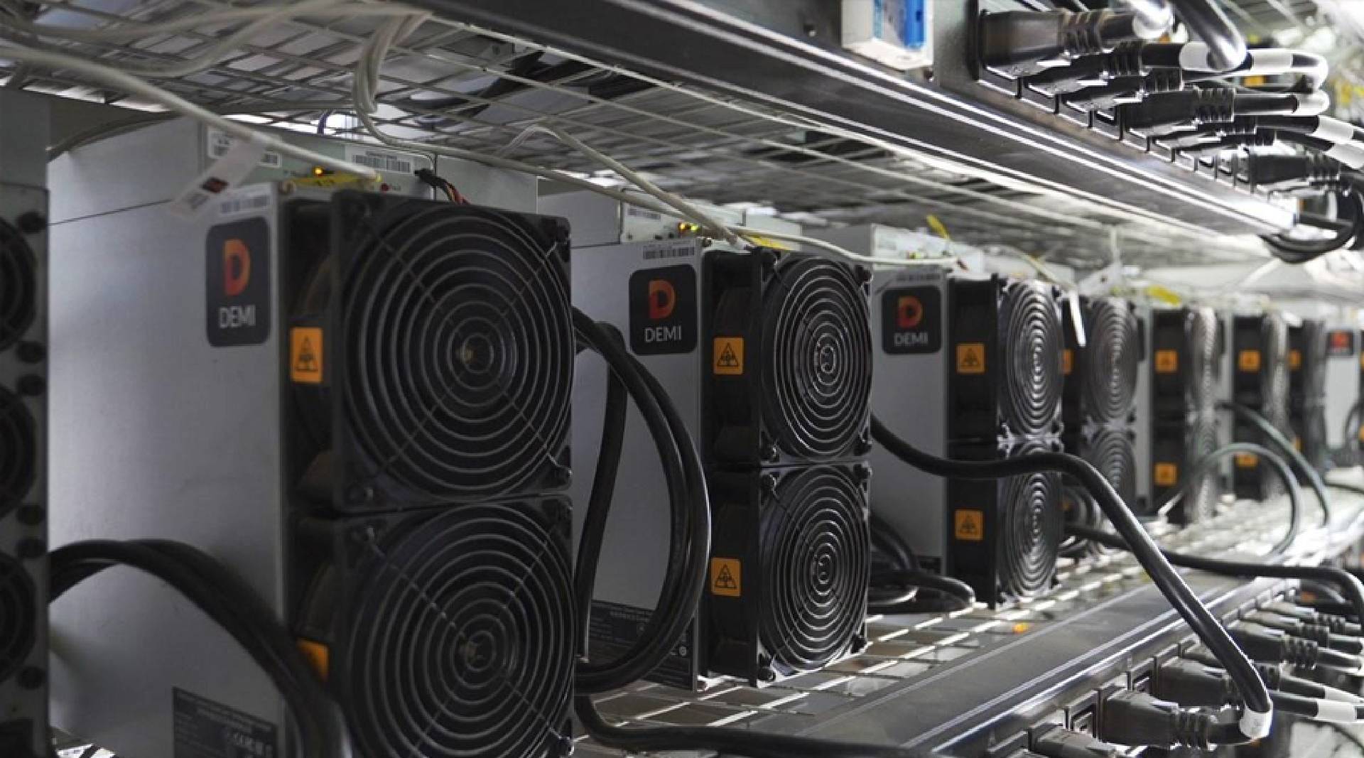 DeMi Partners with BitCluster